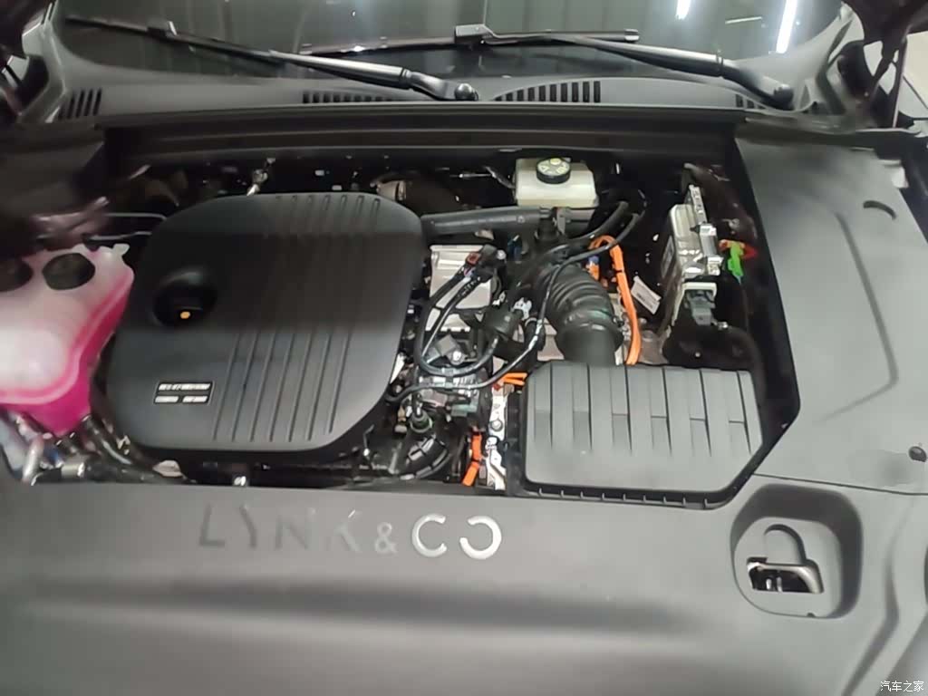 Lynk & Co 02, 2025 20
