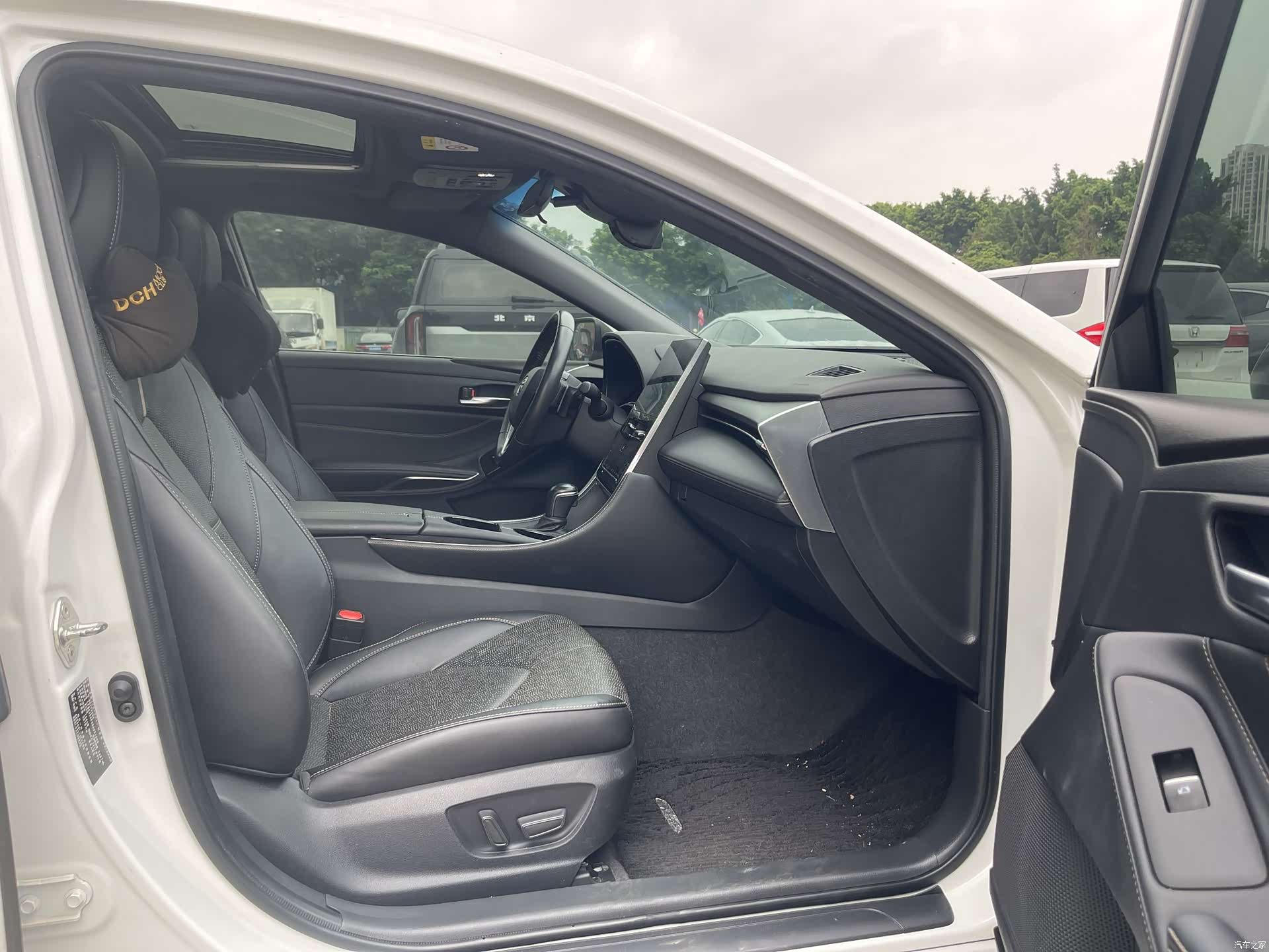 Toyota Avalon, 2022 10