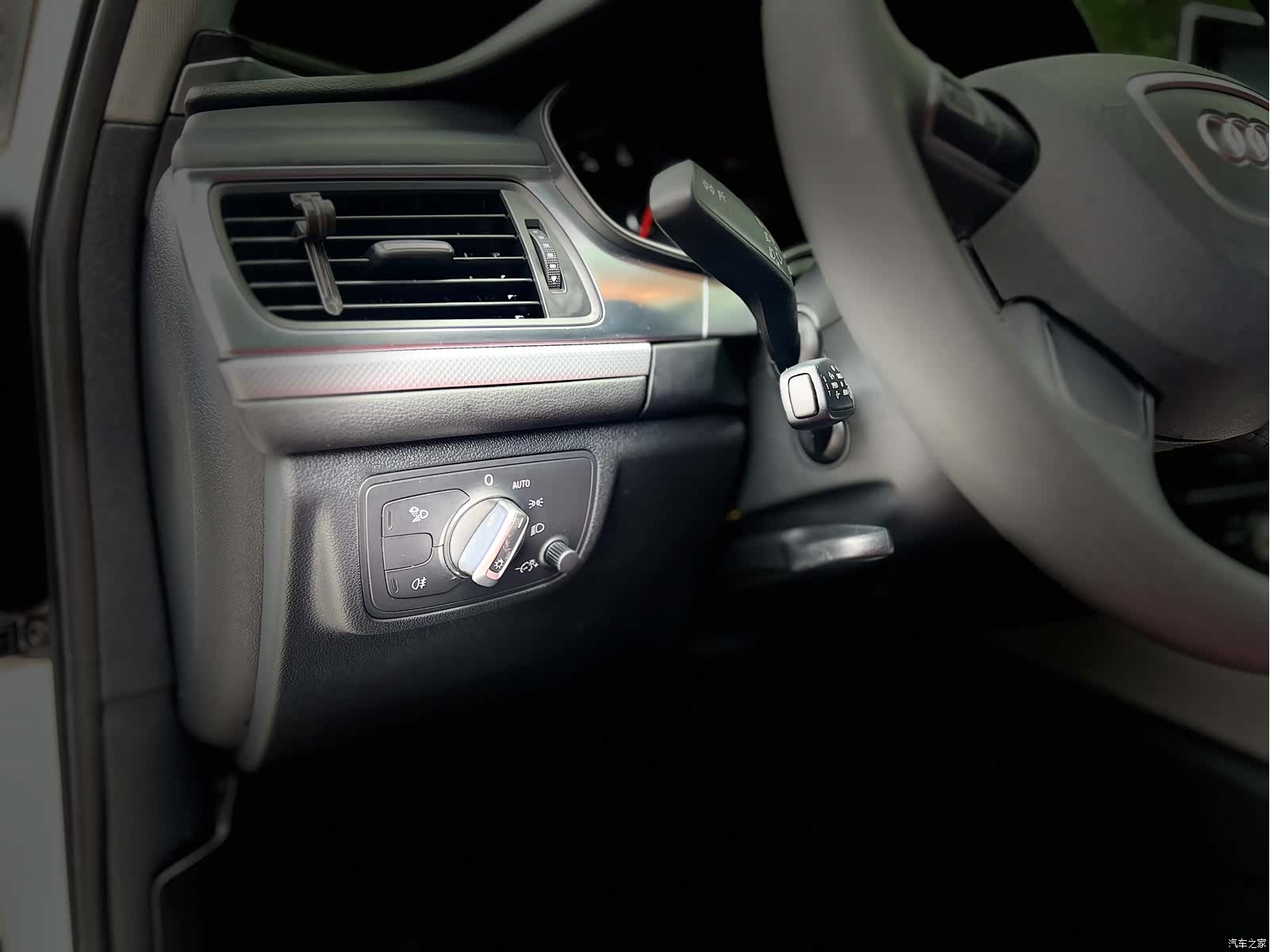 Audi A6L, 2014 14