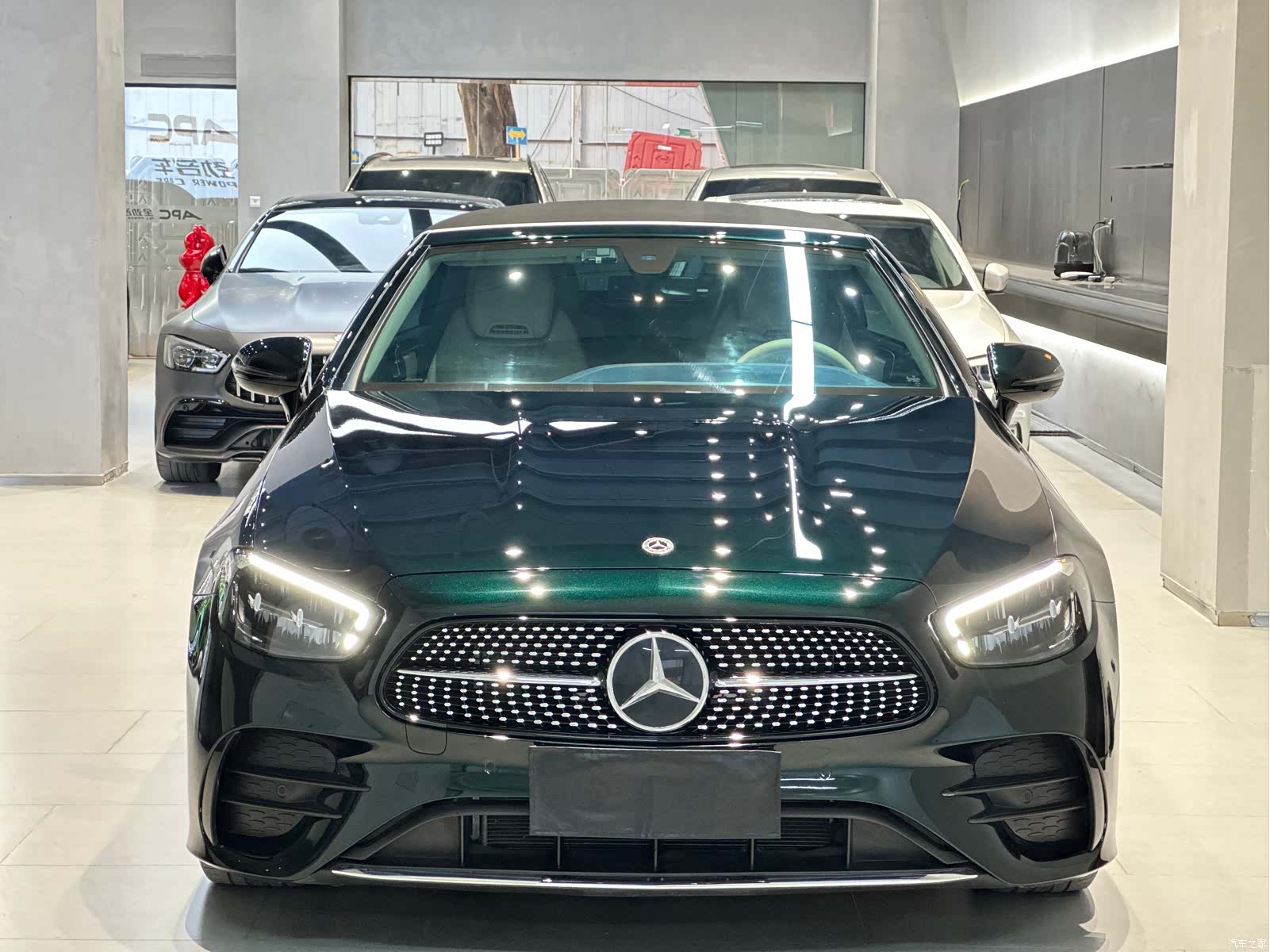 Mercedes-Benz E-Class, 2022 1