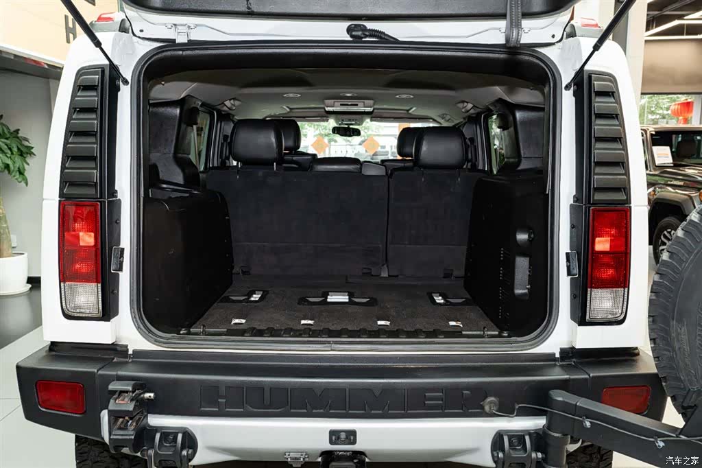 Hummer H2, 2009 6