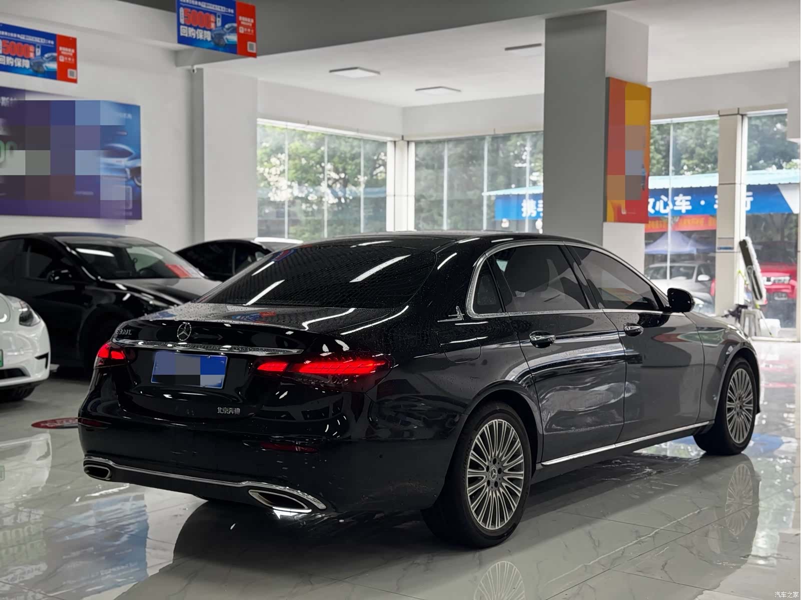 Mercedes-Benz E-Class, 2021 12