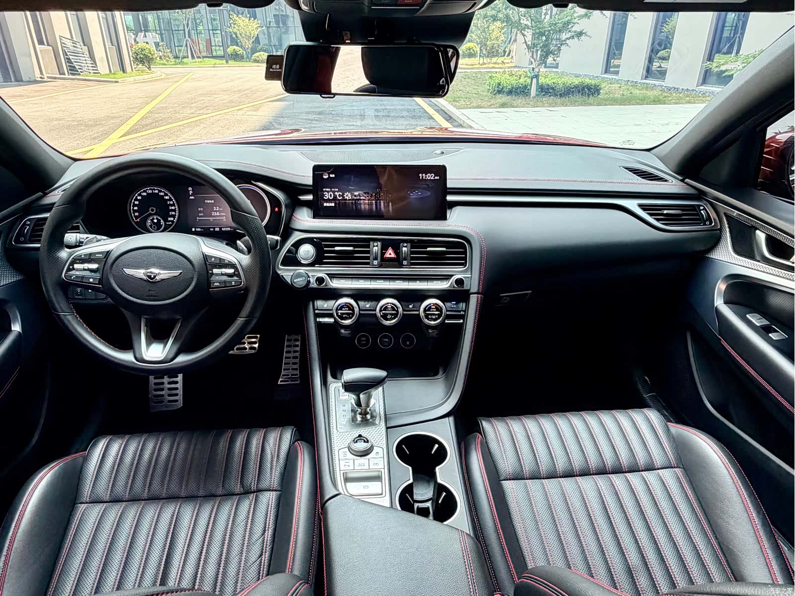 Genesis G70, 2023 10
