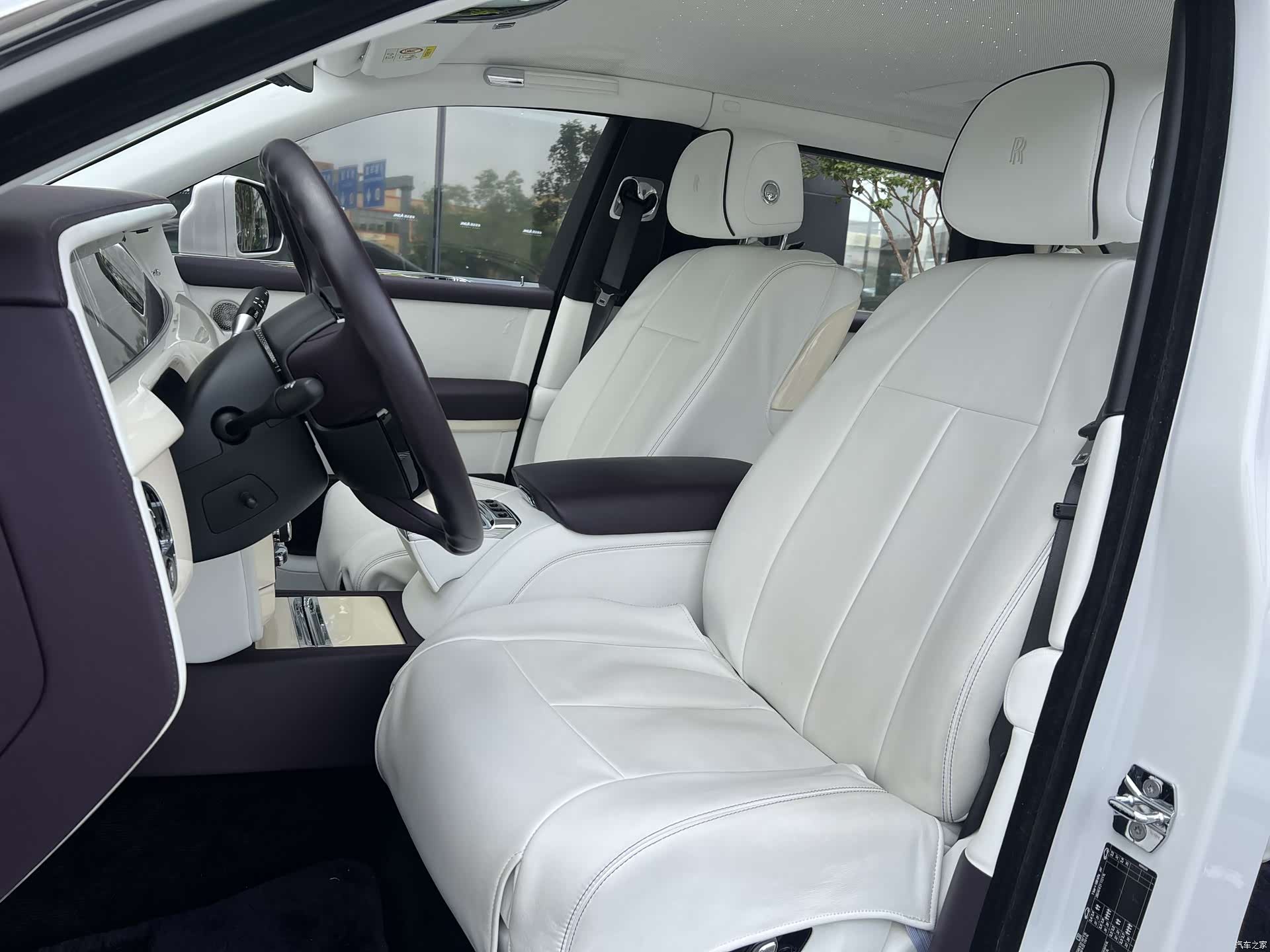 Rolls-Royce Phantom, 2019 6