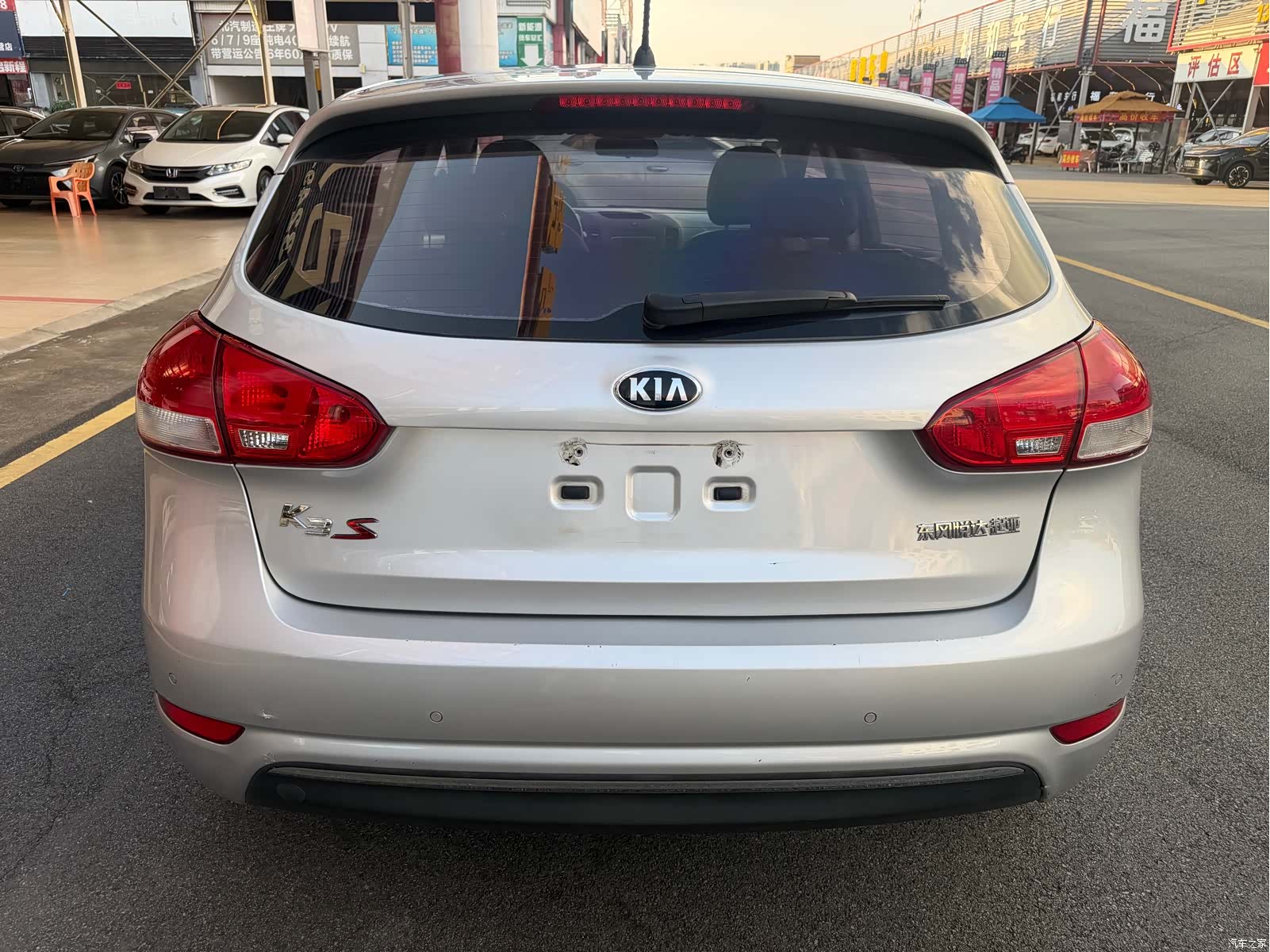 Kia K3, 2014 9