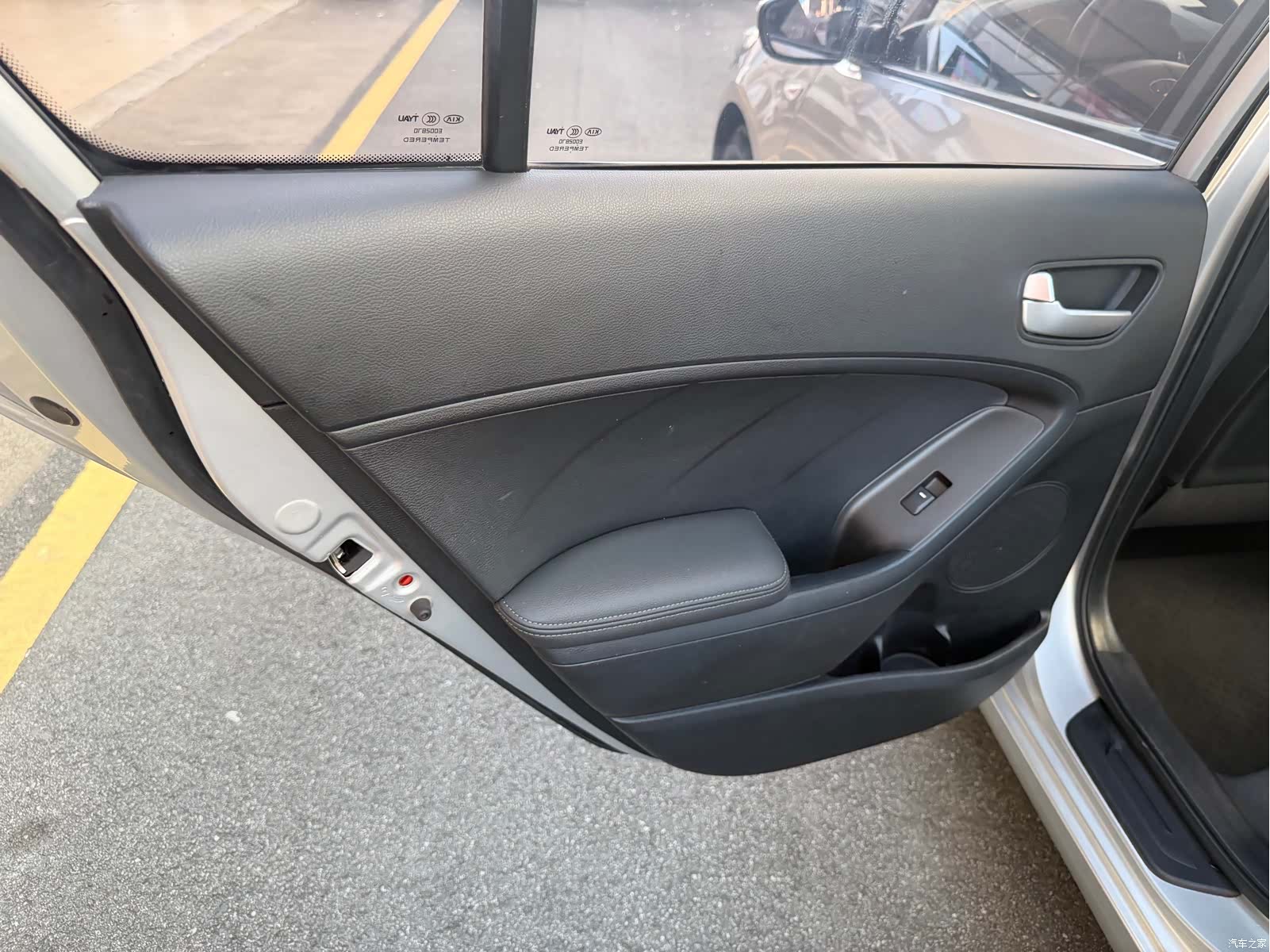 Kia K3, 2014 23