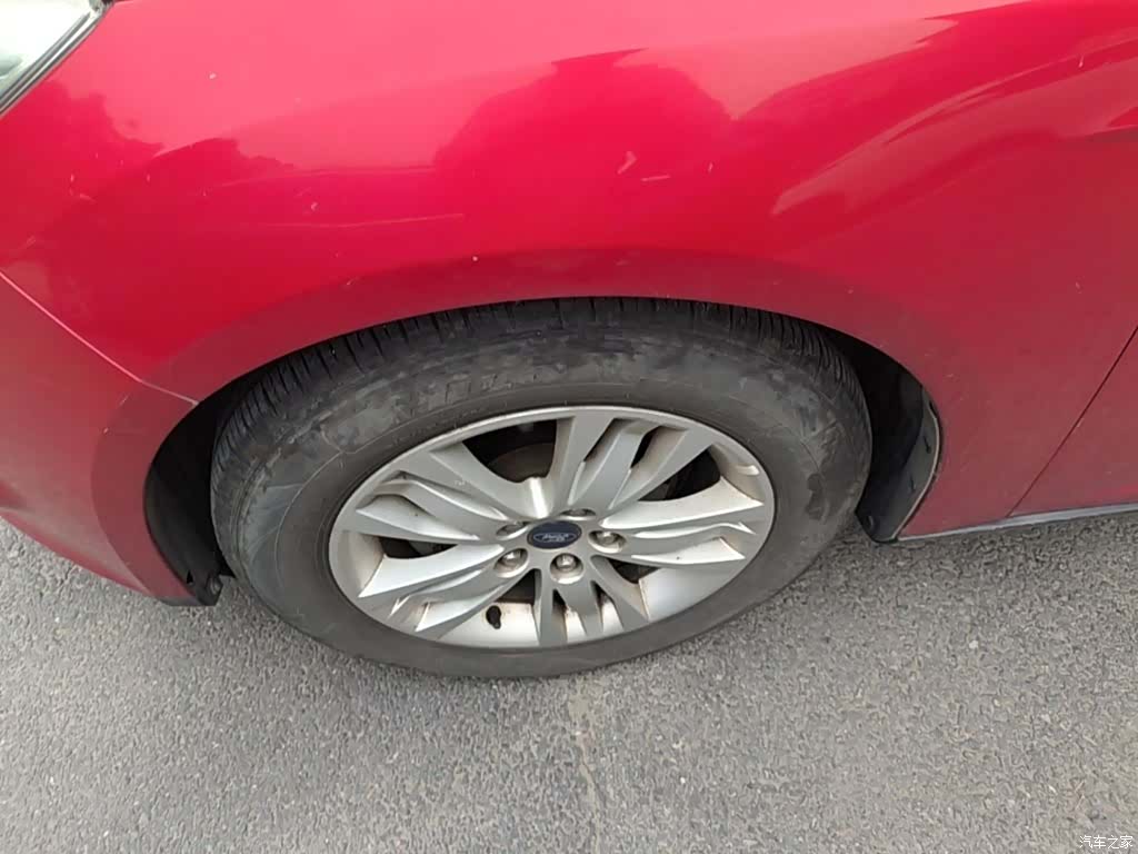 Ford Focus, 2015 23