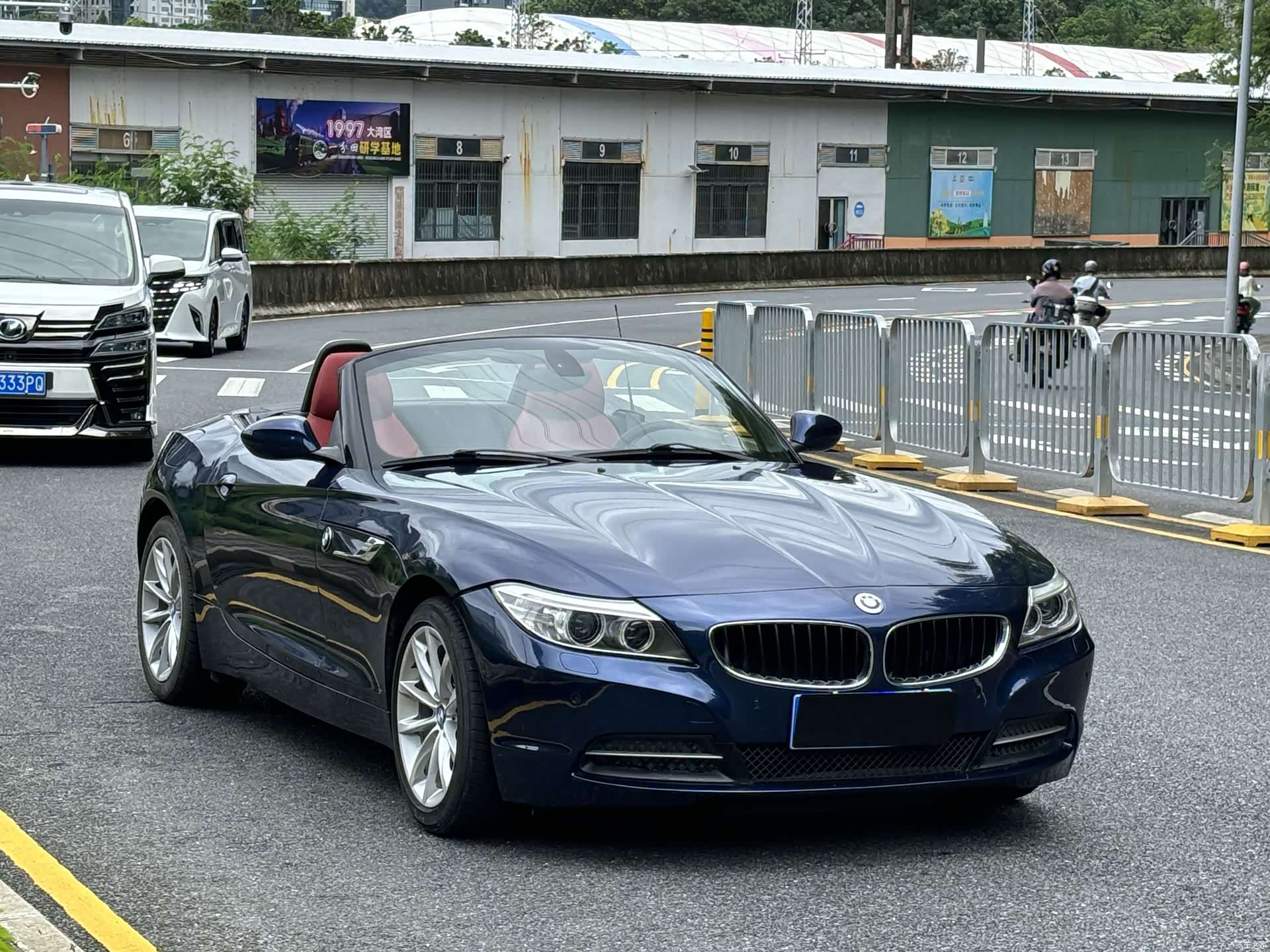 BMW Z4, 2015 21