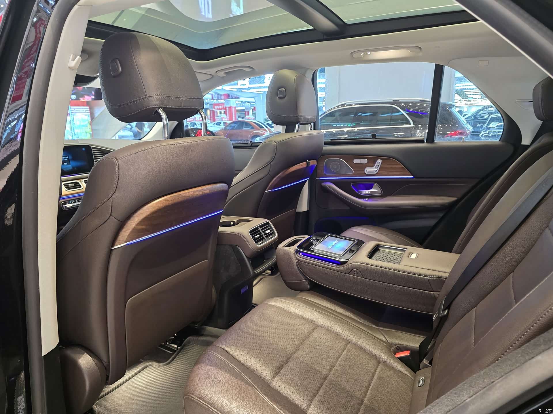 Mercedes-Benz GLE, 2021 все фото