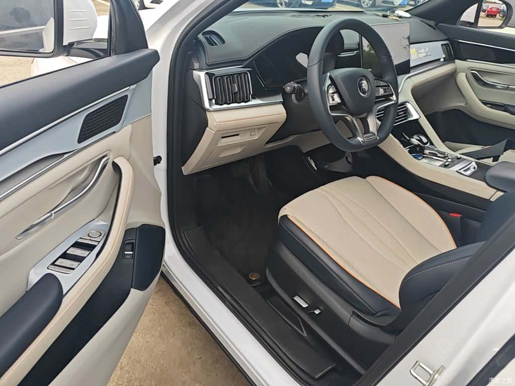 BYD Song, 2022 16