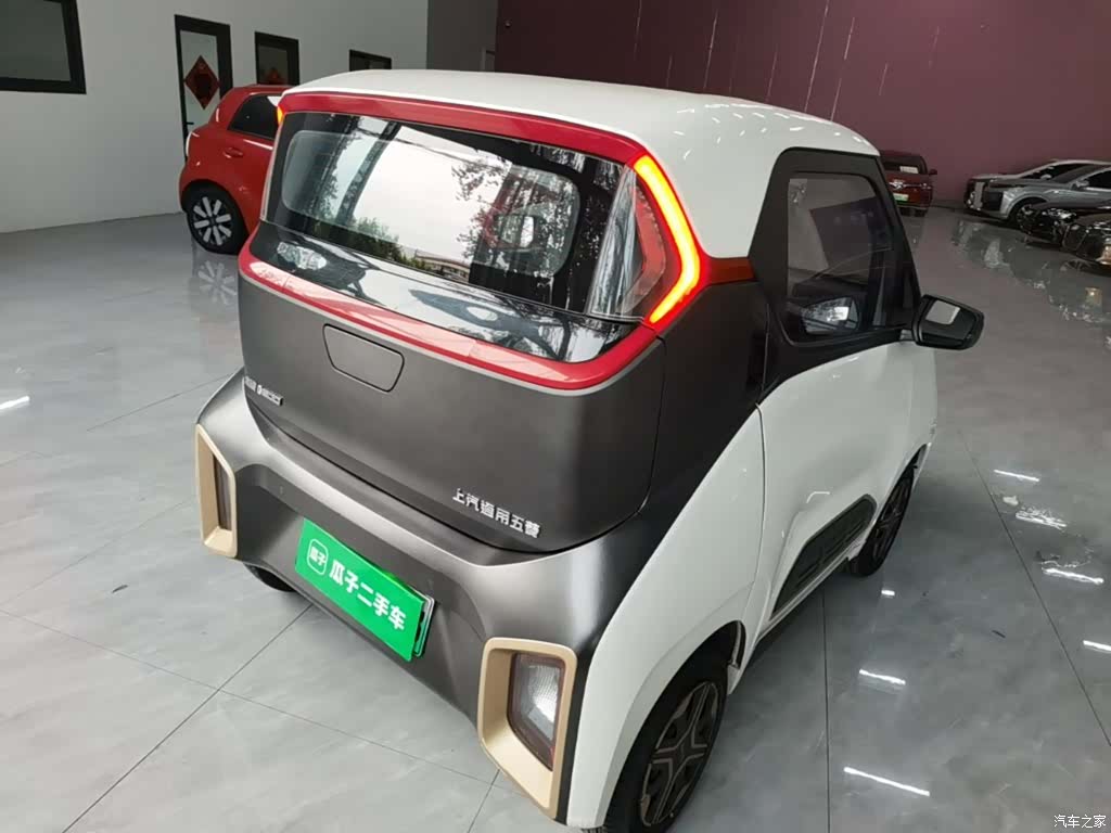 Wuling E200, 2019 7