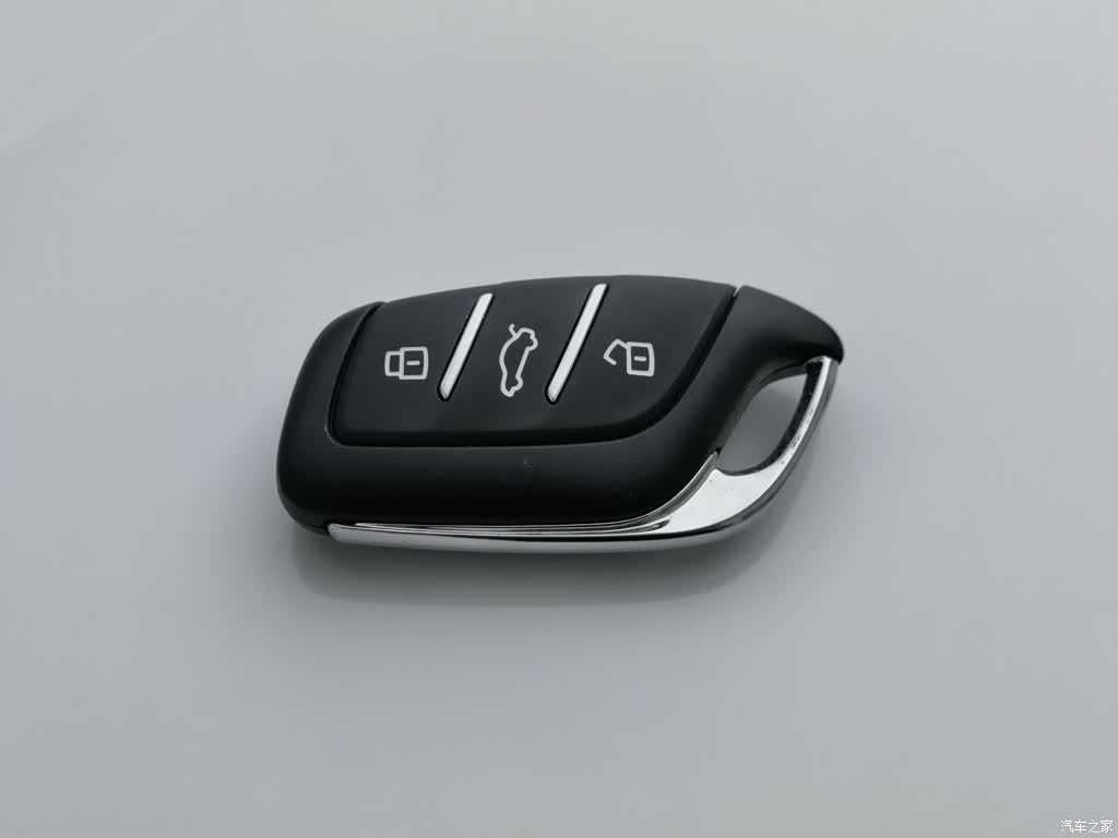 Roewe RX5, 2025 19