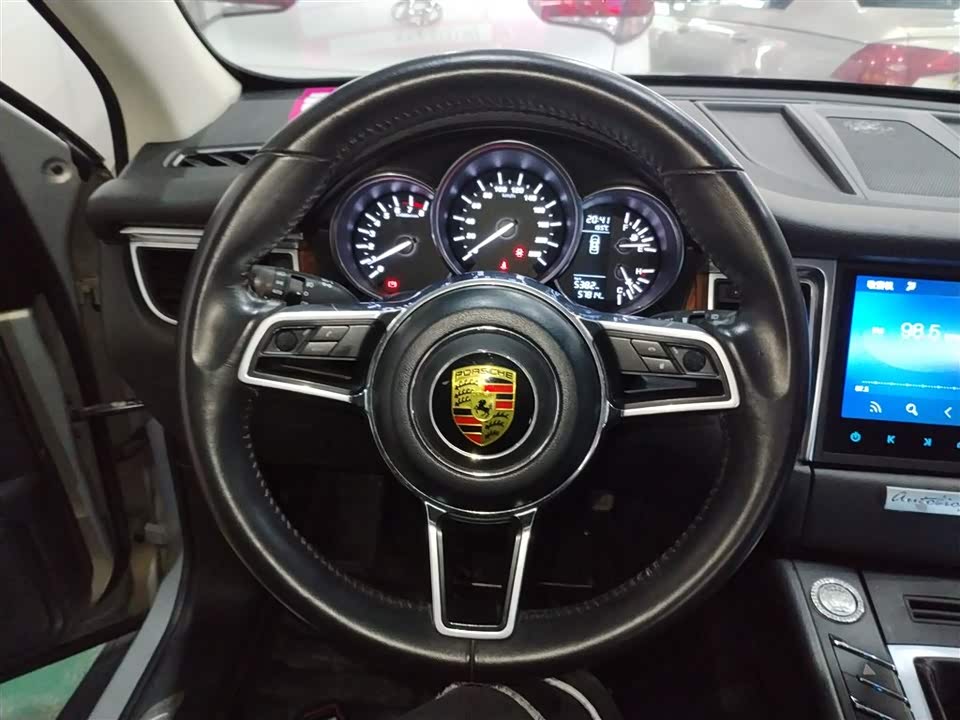 Zotye SR9 Zotye SR9