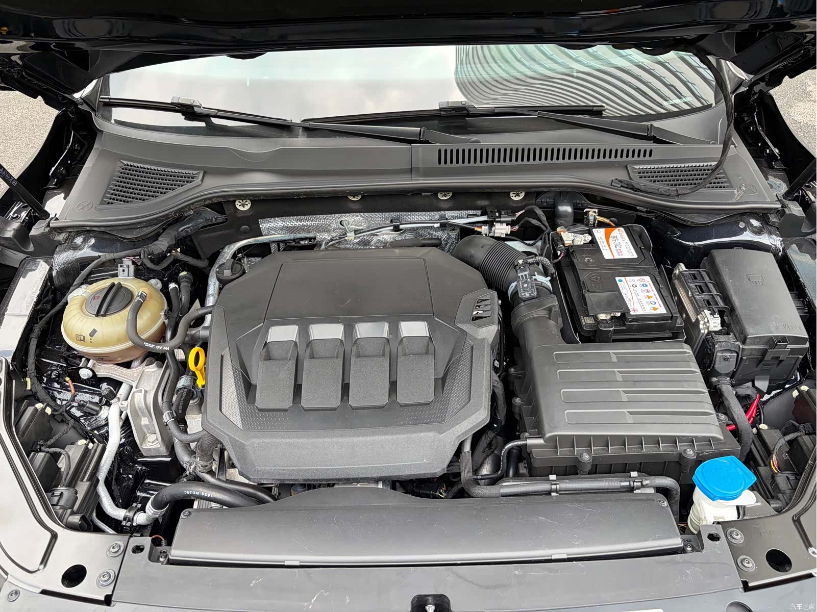 Volkswagen Passat, 2022 19