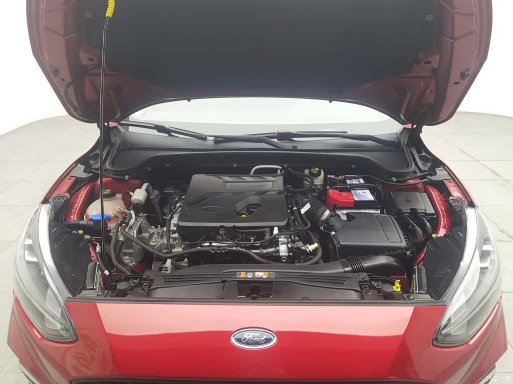 Ford Focus, 2019 6