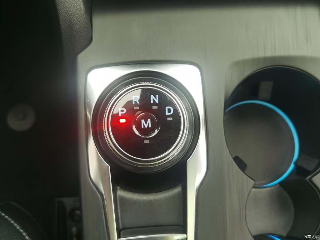 Ford Focus, 2019 13