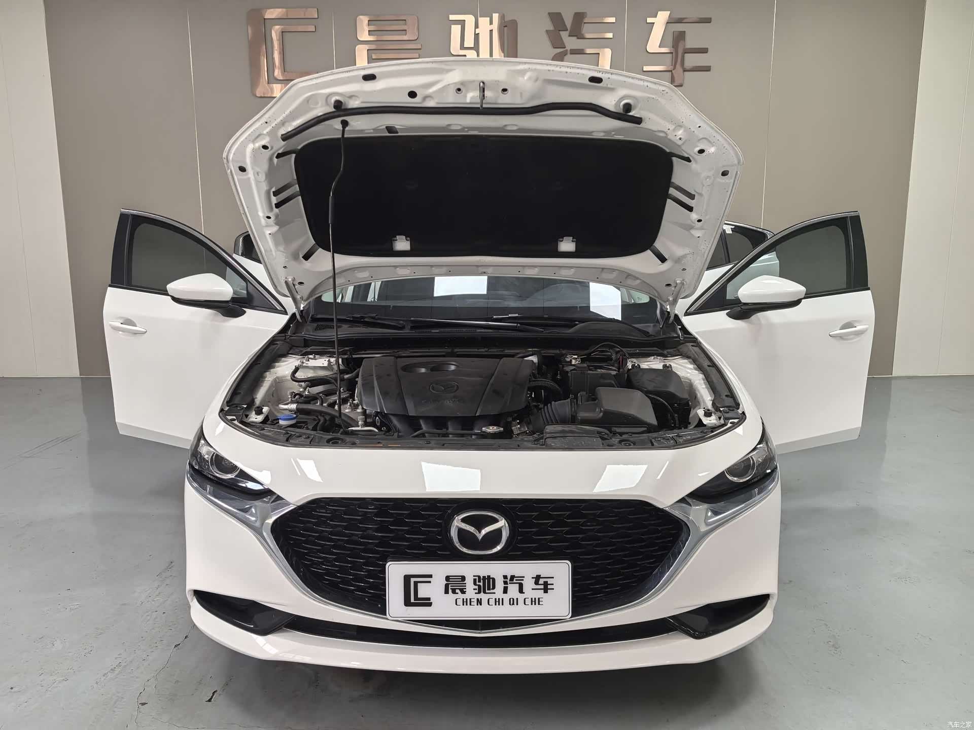 Mazda Mazda3, 2026 15