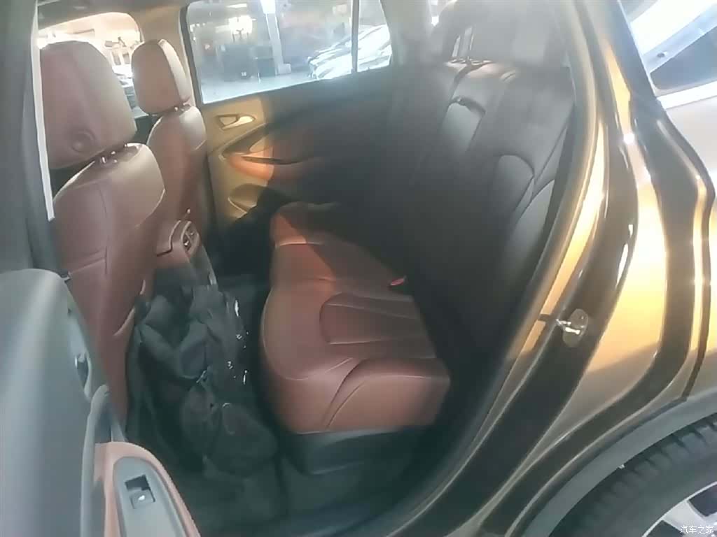 Buick Envision Plus, 2019 17