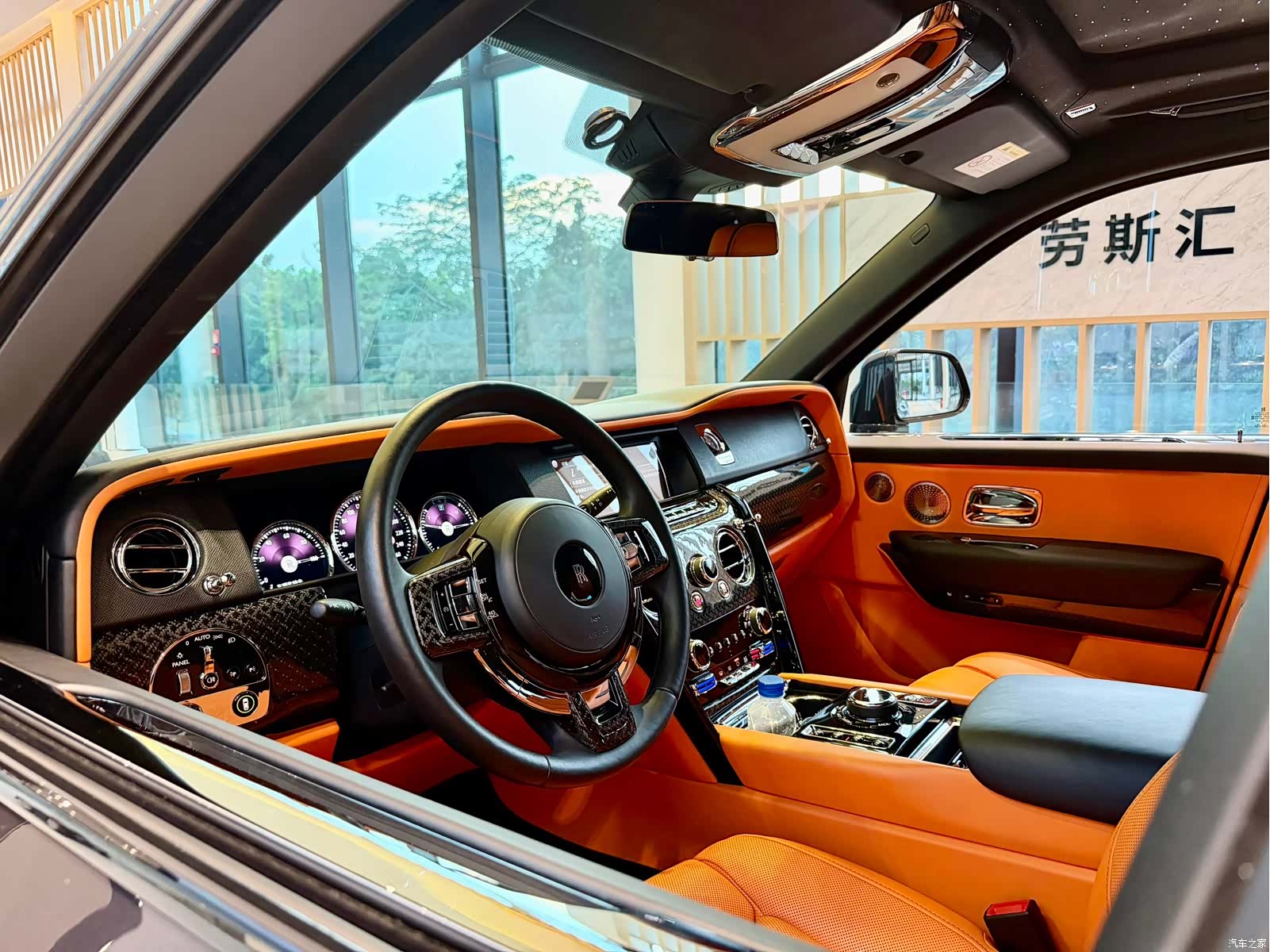Rolls-Royce Cullinan, 2019 6