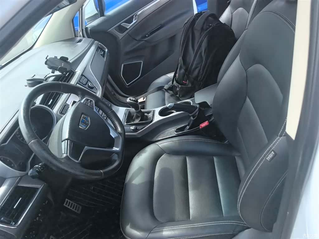 Geely Emgrand, 2017 15