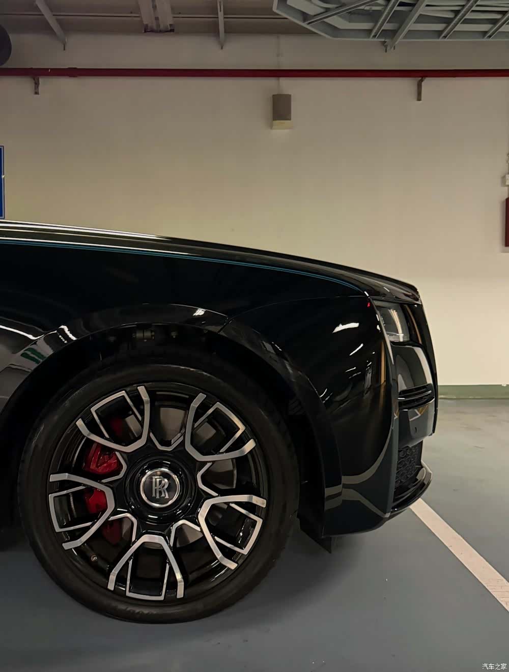 Rolls-Royce Ghost, 2023 10