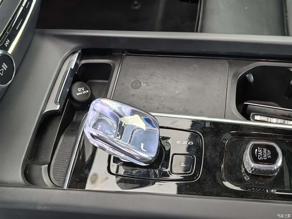 Volvo S60, 2024 10