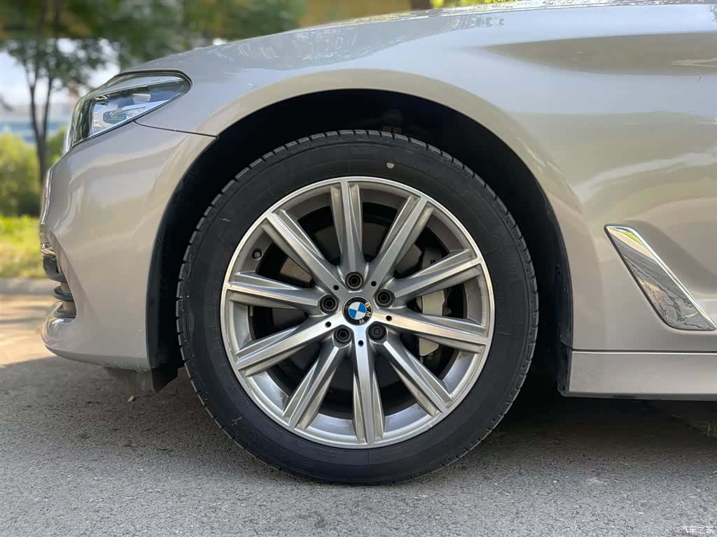 BMW 5 Series, 2018 7