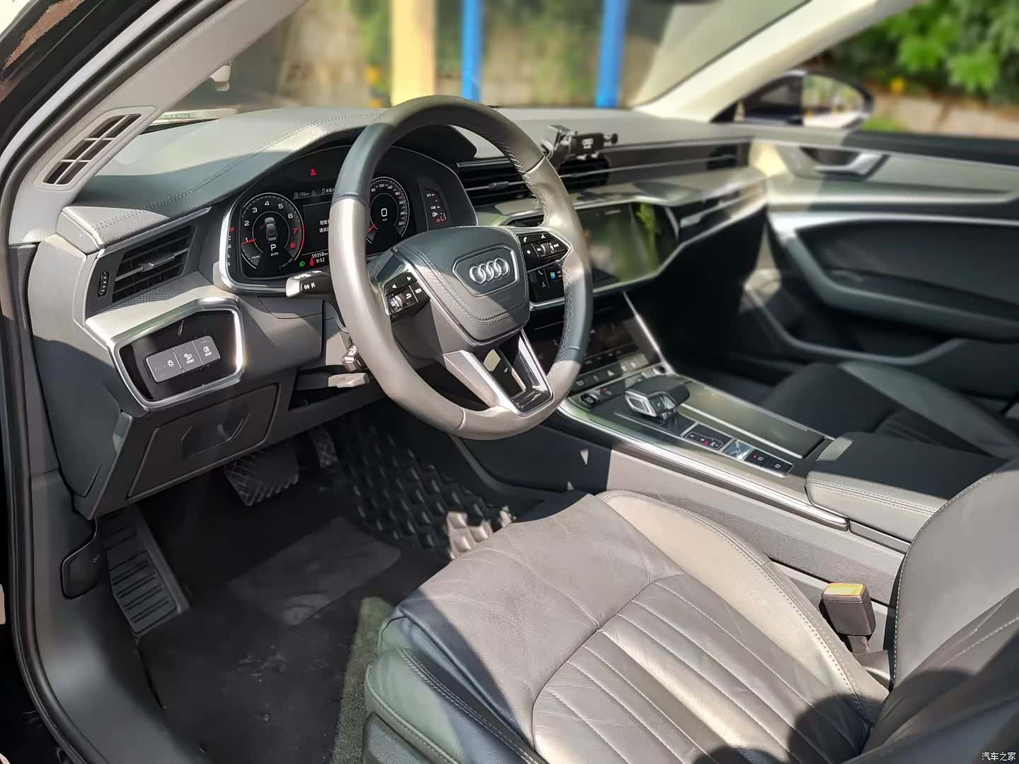 Audi A6L, 2021 3