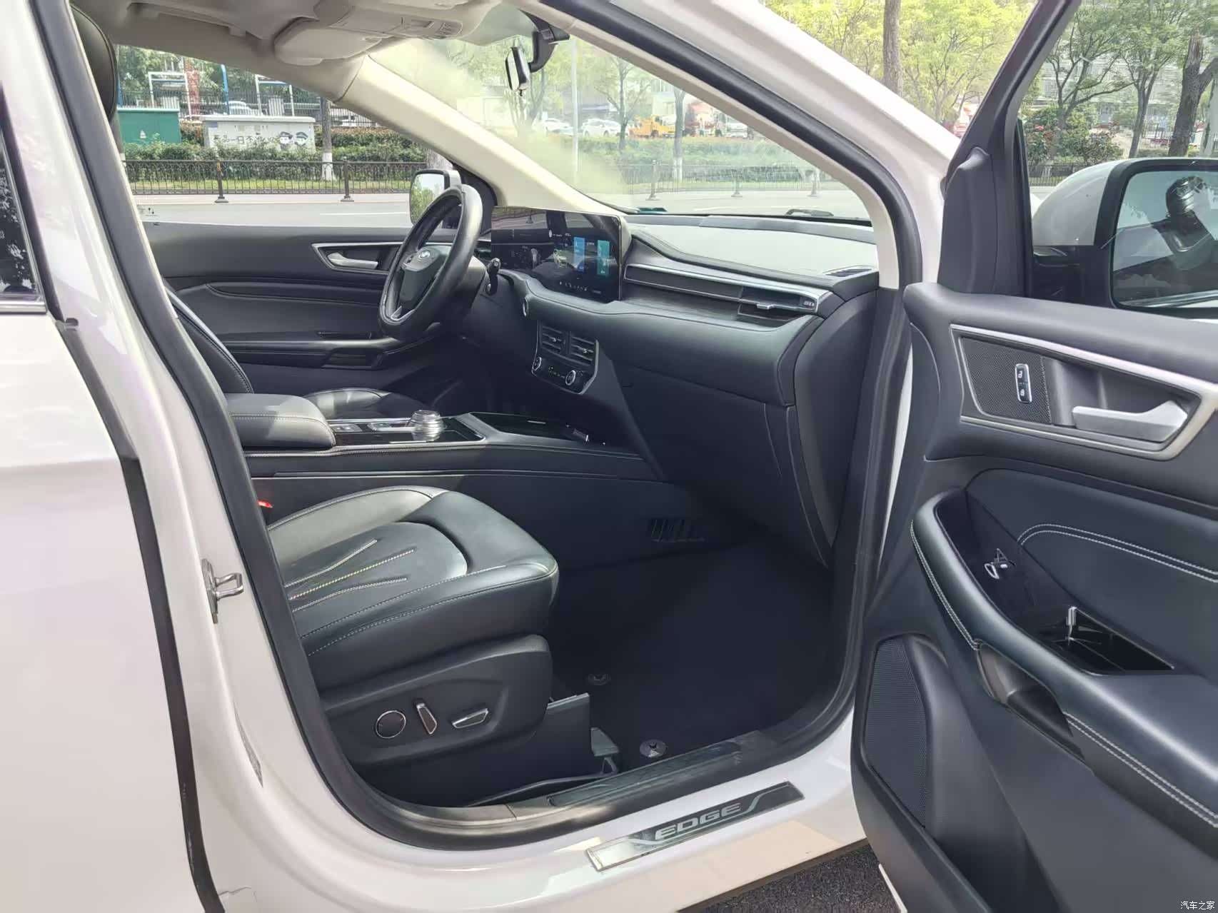 Ford Edge, 2021 7