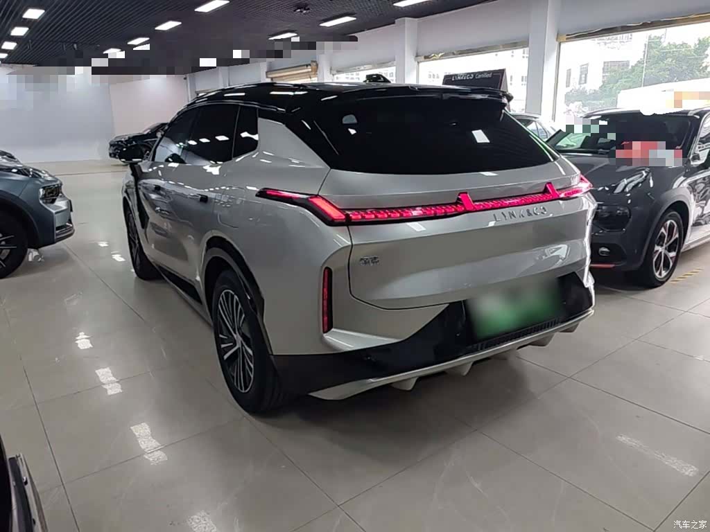 Lynk & Co 02, 2024 все фото