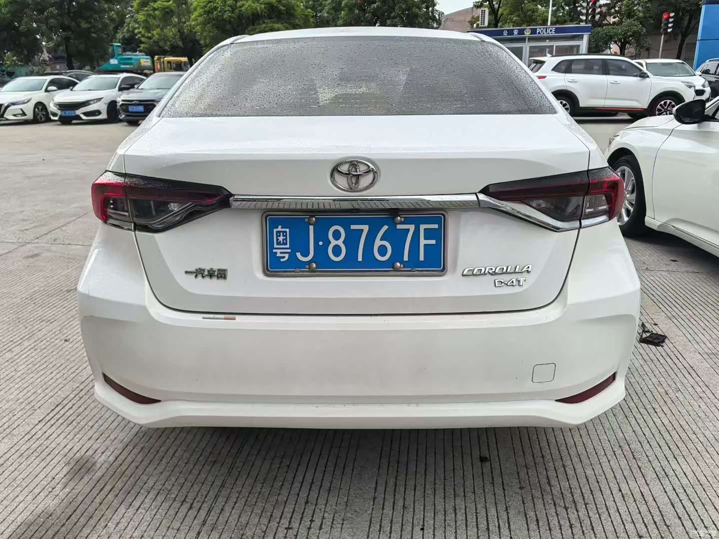Toyota Corolla, 2022 все фото