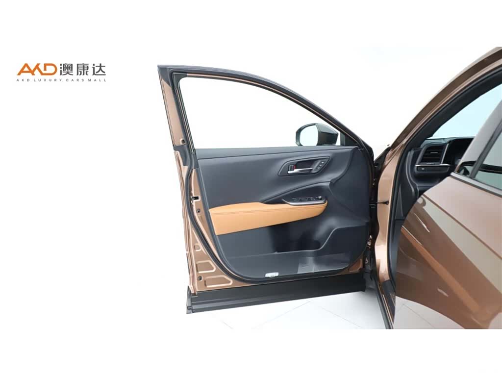 Toyota Crown, 2024 10