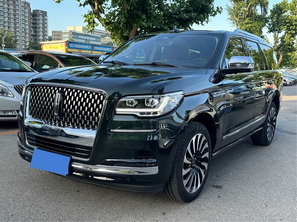 Lincoln Navigator