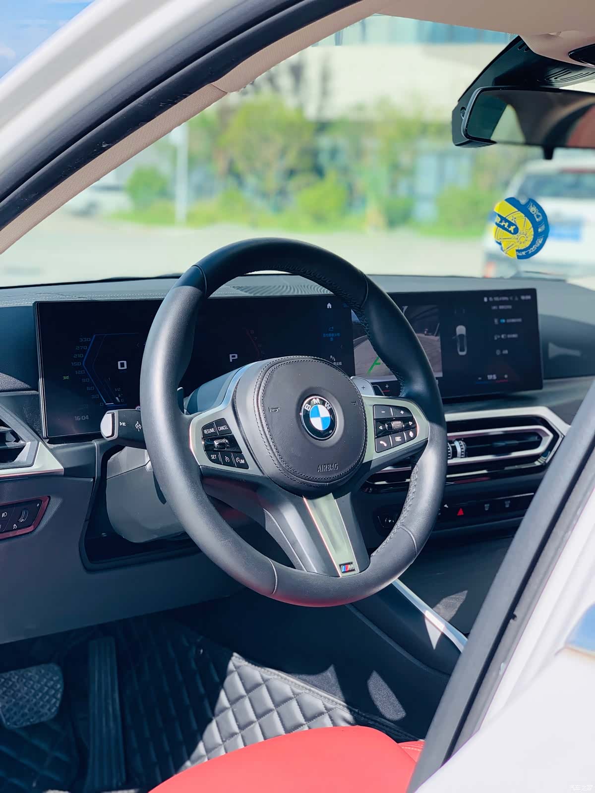 BMW 3 Series, 2023 21