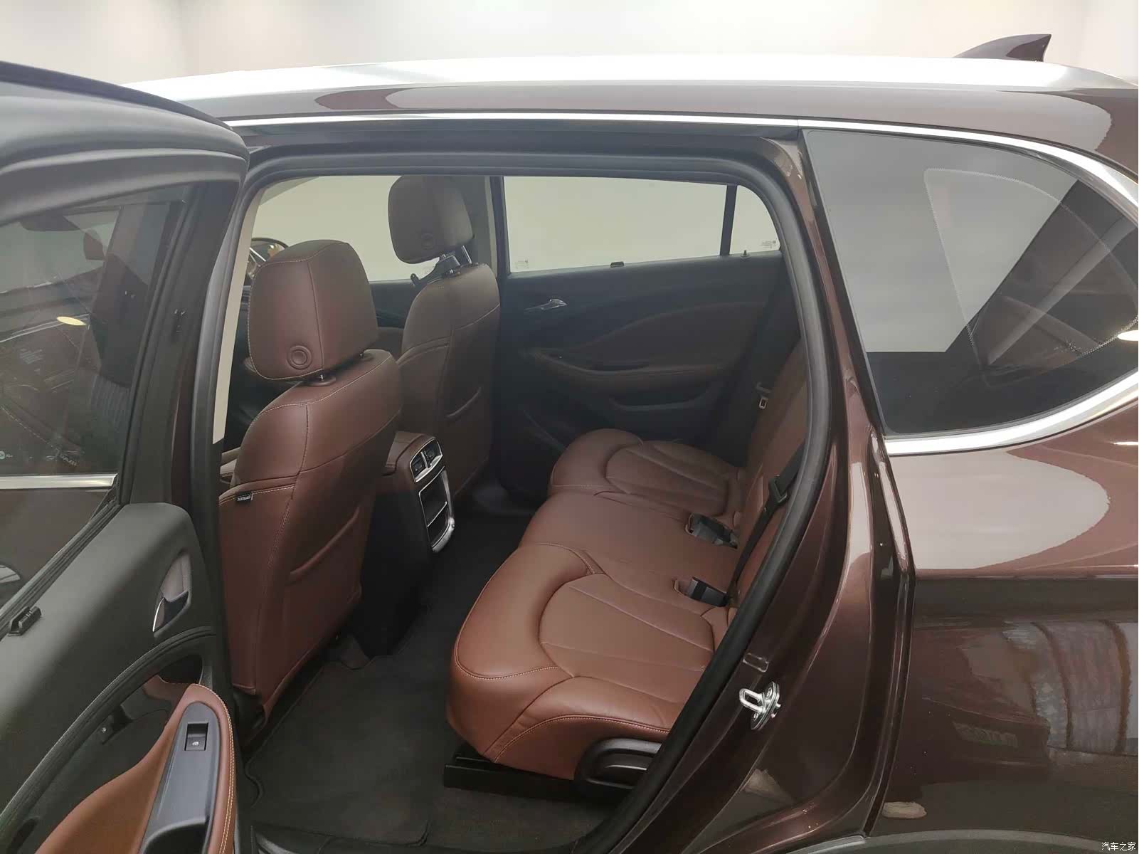 Buick Envision Plus, 2019 7