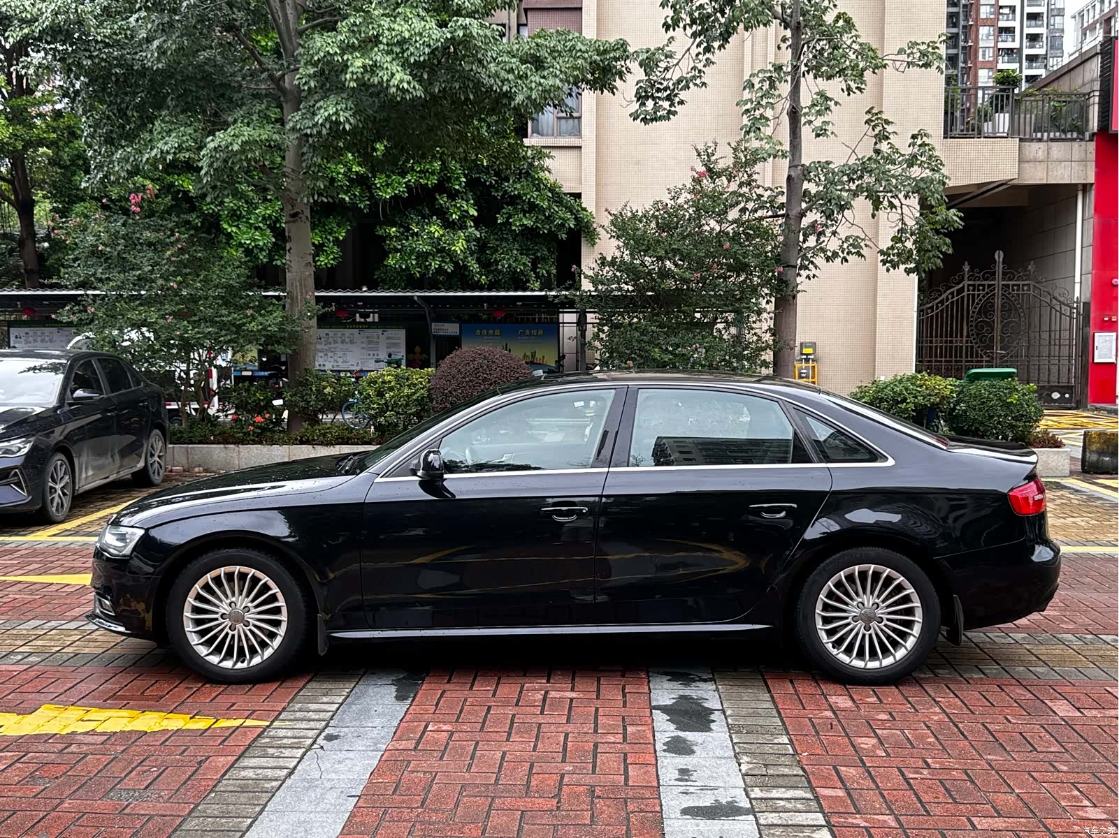 Audi A4L, 2013 6
