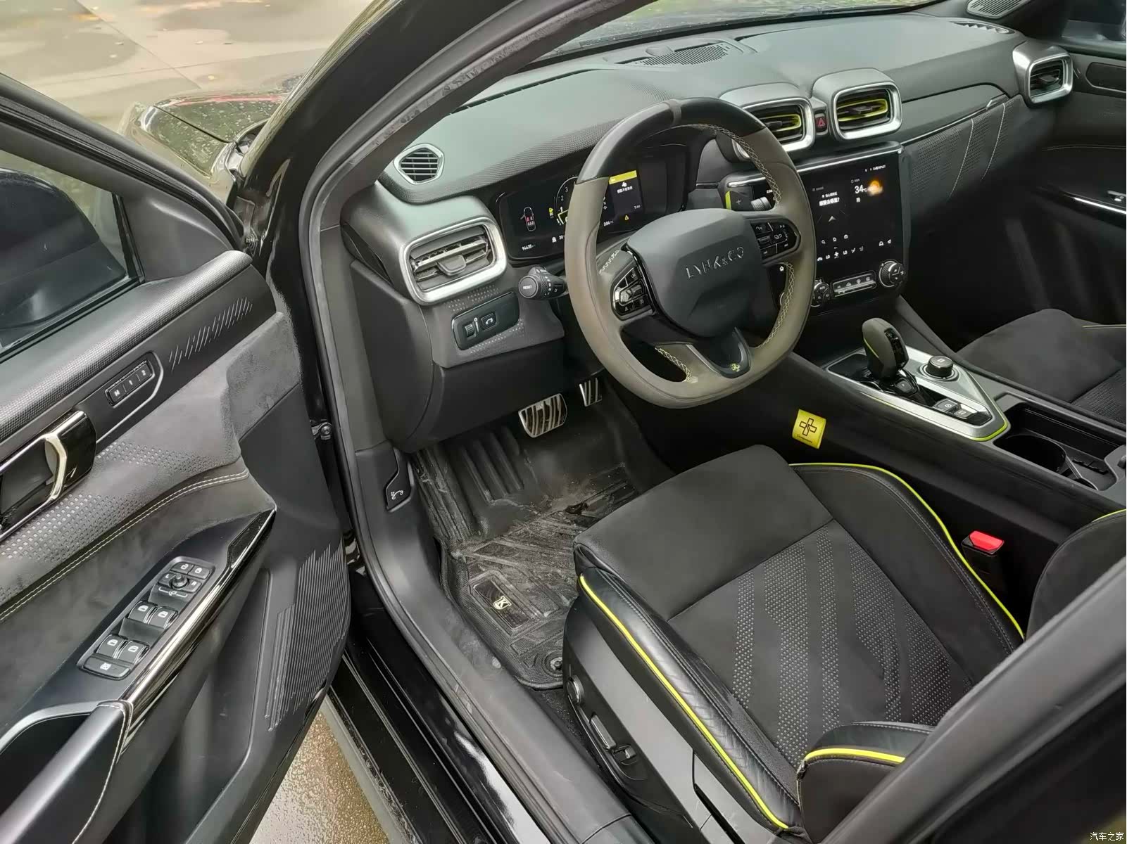 Lynk & Co 02, 2020 все фото