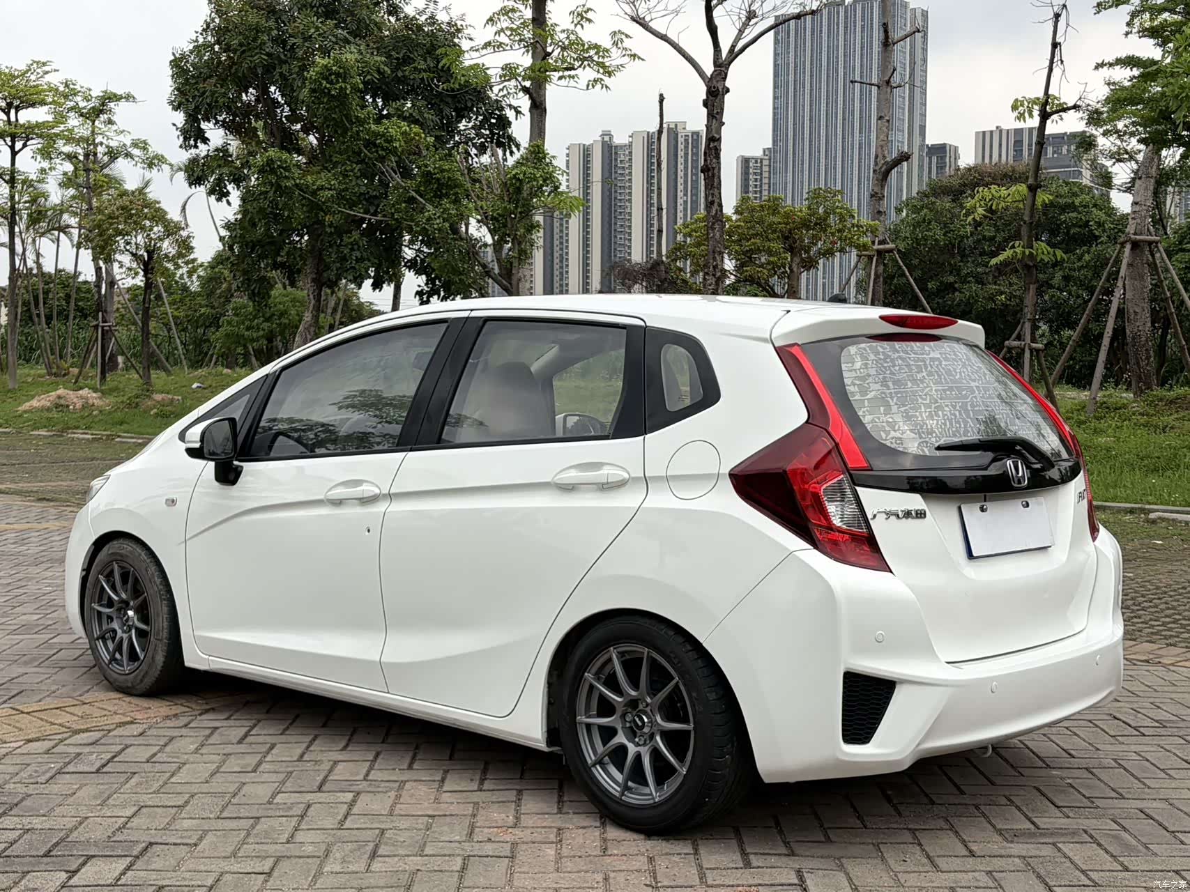 Honda Fit, 2016 7