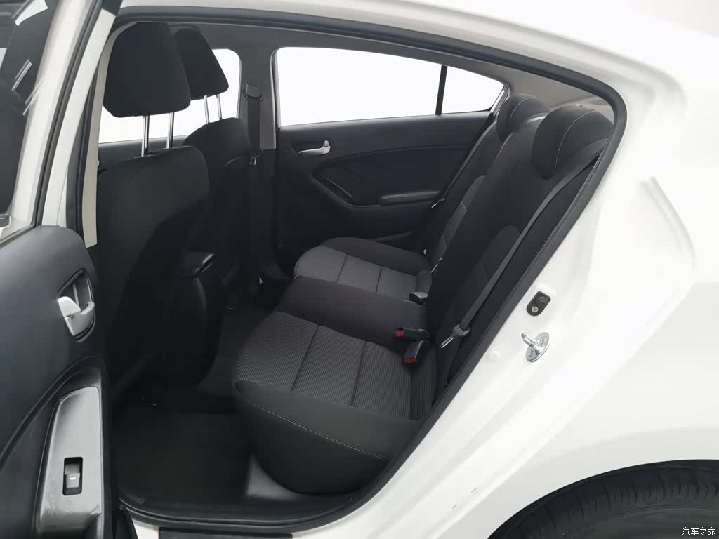 Kia K3, 2017 15