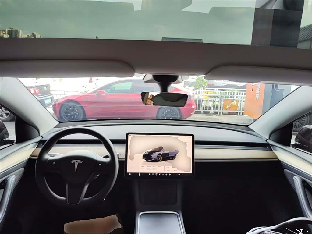 Tesla Model Y, 2022 10