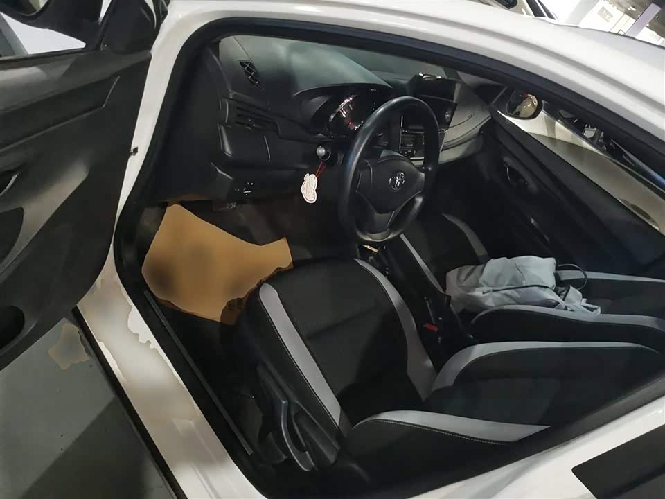 Toyota YARiS L Zhixuan