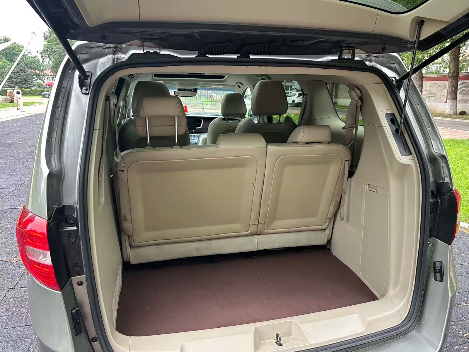 Buick GL8, 2015 20