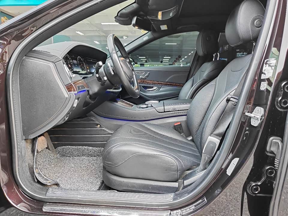 Mercedes-Benz S-class Mercedes-Benz S-class