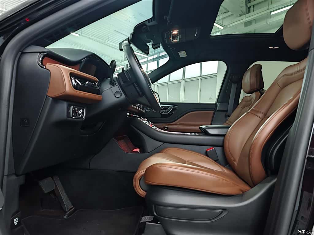 Lincoln Aviator, 2022 17