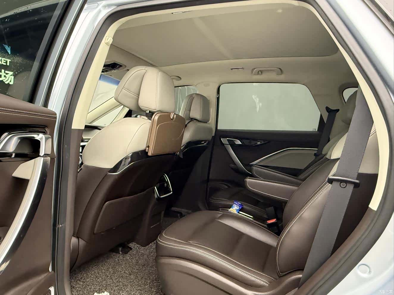Geely Jiaji, 2020 4