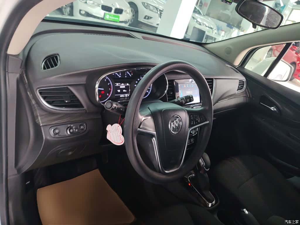 Buick Encore, 2019 6