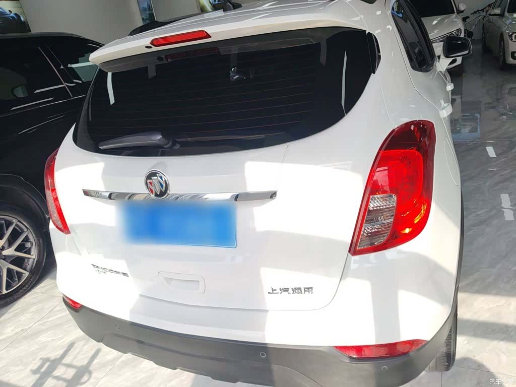 Buick Encore, 2019 4