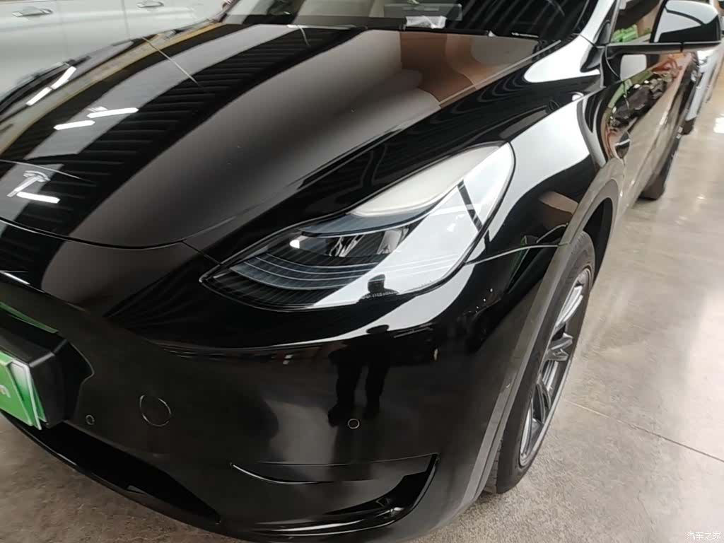 Tesla Model Y, 2023 24