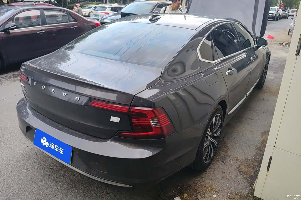 Volvo S90, 2021 3