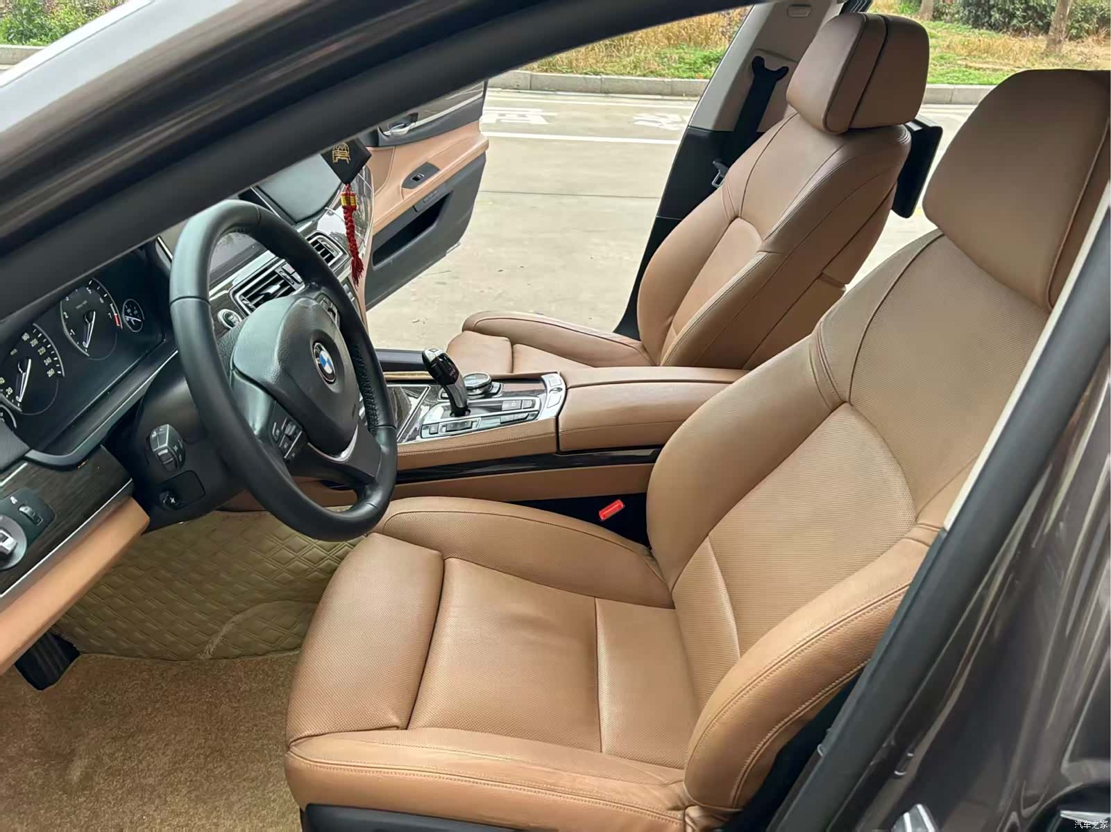 BMW 7 Series, 2013 7